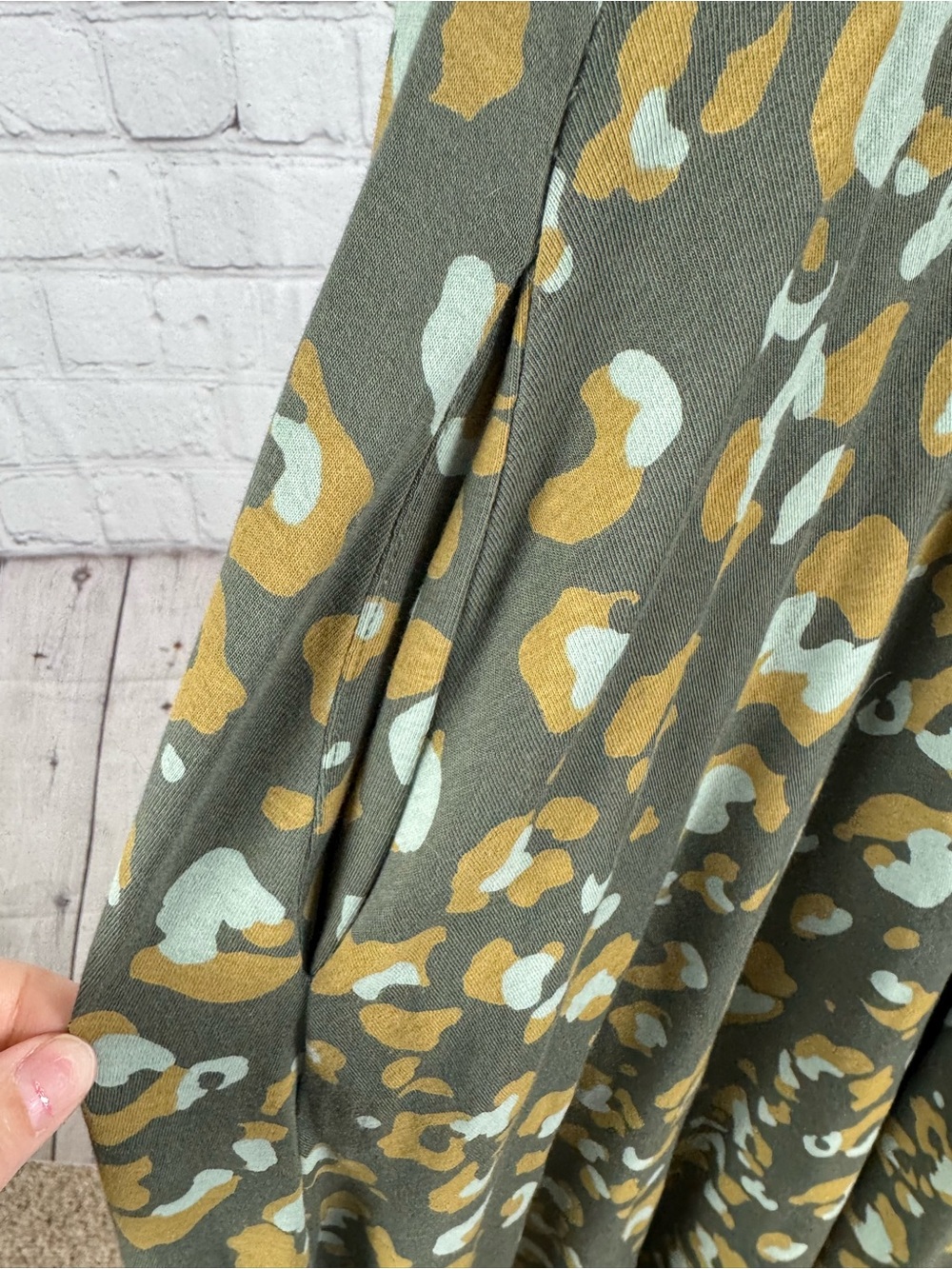 Pact Organic Cotton Fit & Flare Midi Dress Green Leopard Print Size Small - Picture 5 of 8
